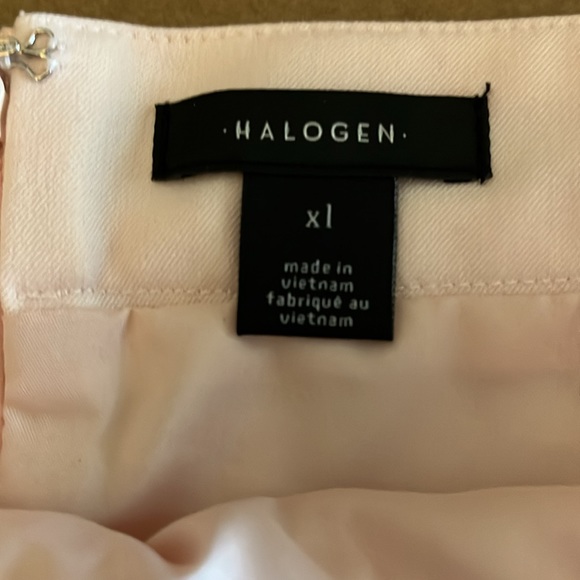 Pink Halogen Mini 18” length Skirt - Picture 9 of 9